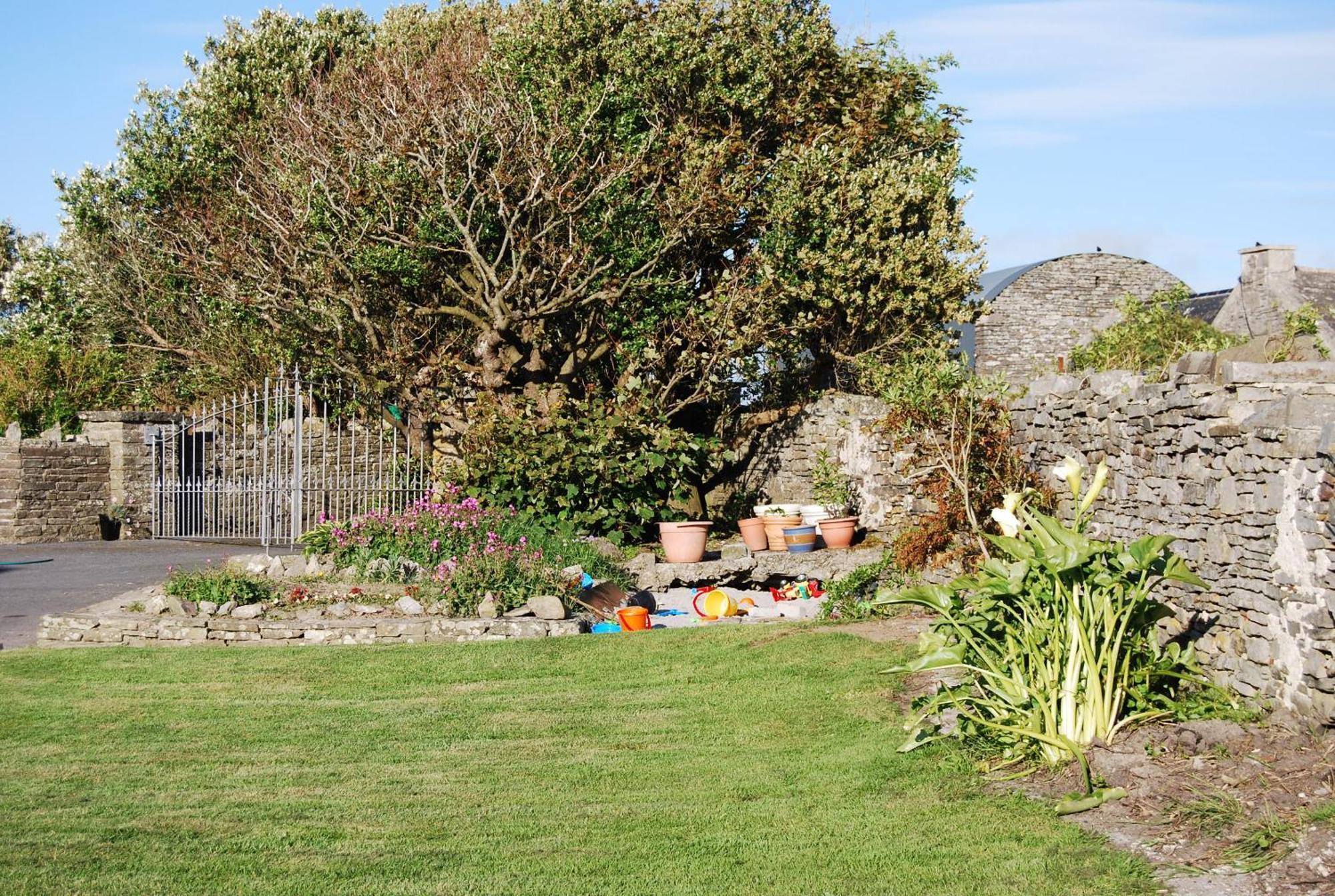 Clonmore Lodge B&B Quilty Экстерьер фото