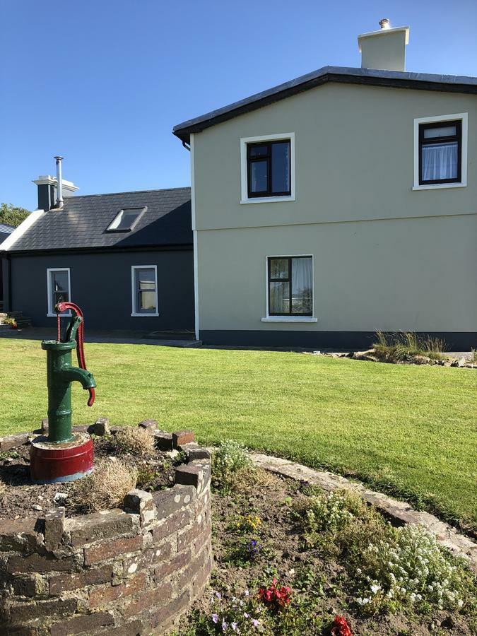 Clonmore Lodge B&B Quilty Экстерьер фото